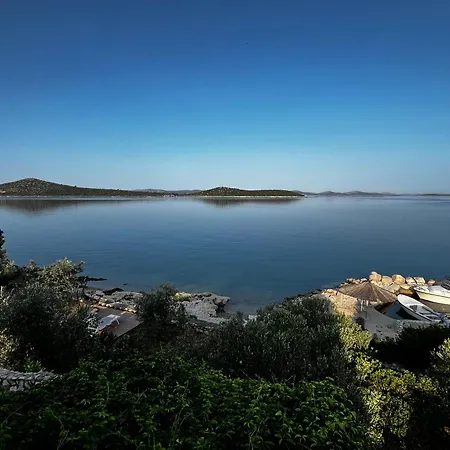 فيلة Robinson House Vitane