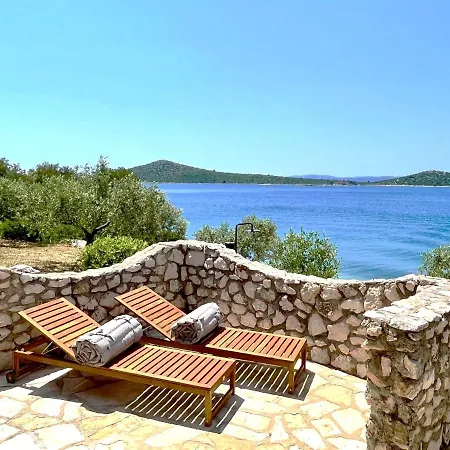 Villa Robinson House Vitane