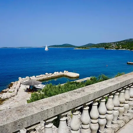 Villa Robinson House Vitane *